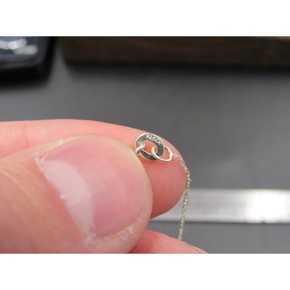 16 Inch Sterling Silver Cute Cubic Zirconia Flower Pendant Necklace - Picture 4 of 6